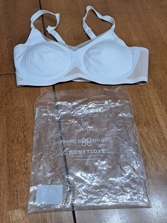 Honeylove Other - Honeylove White/Ivory Wireless Liftwear Bra